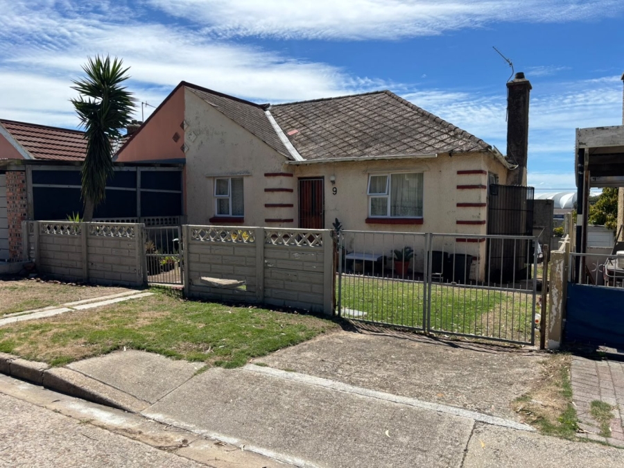2 Bedroom Property for Sale in Kensington Eastern Cape